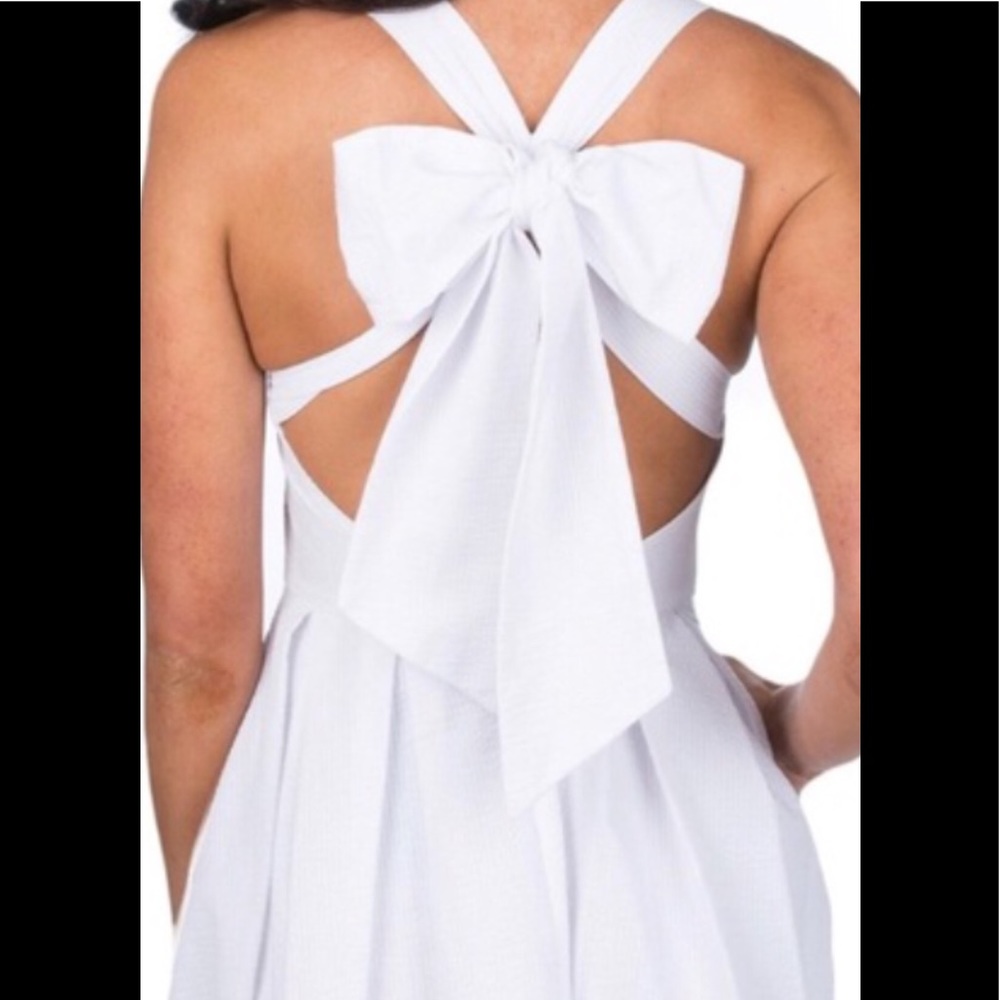 ✅Lauren James dress with lining & bow on back. XS